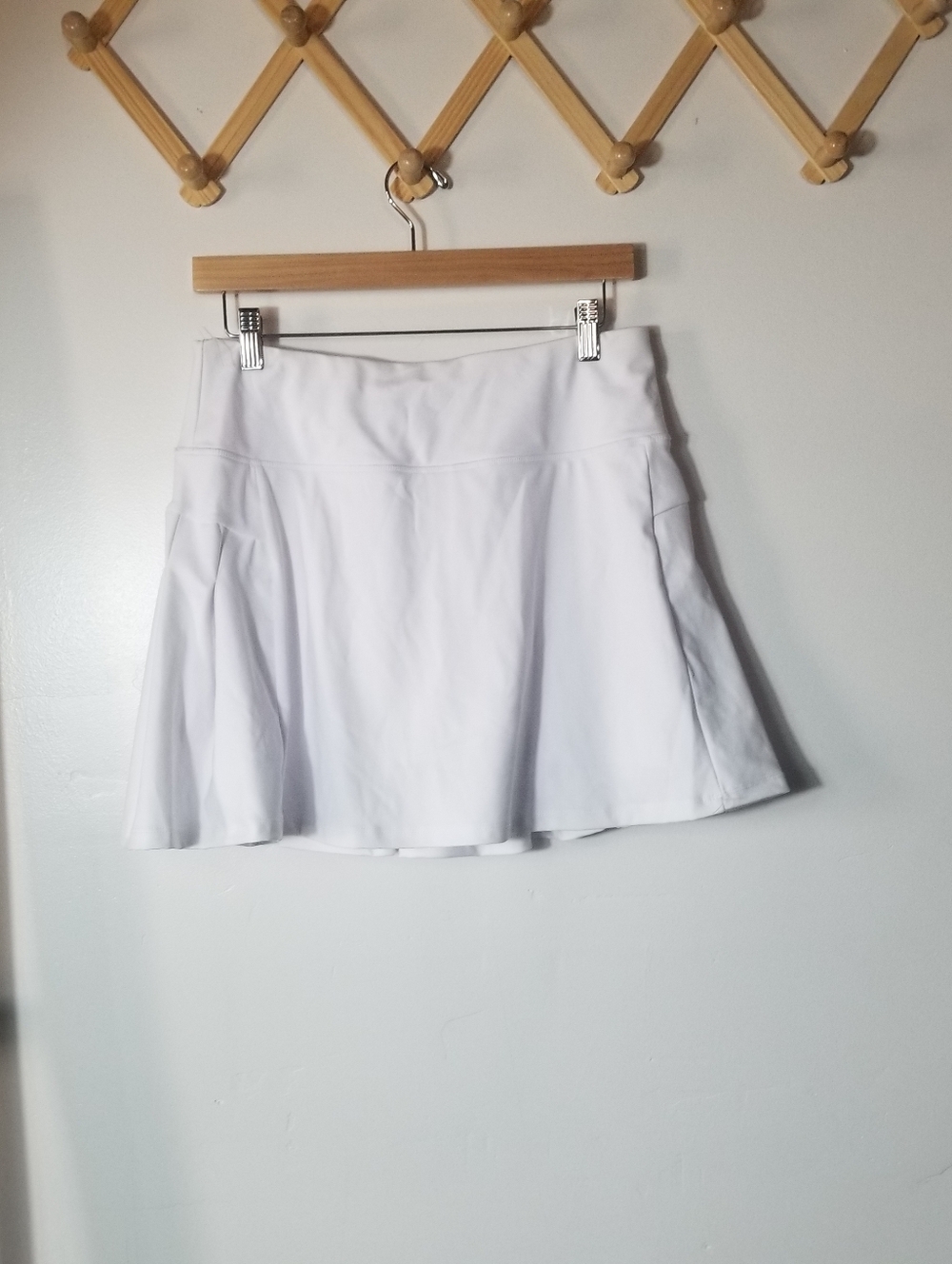 NWT JESSICA SIMPSON WOMEN'S ACTIVE SKIRT WITH ATTACHED SHORTS SIZE LARGE